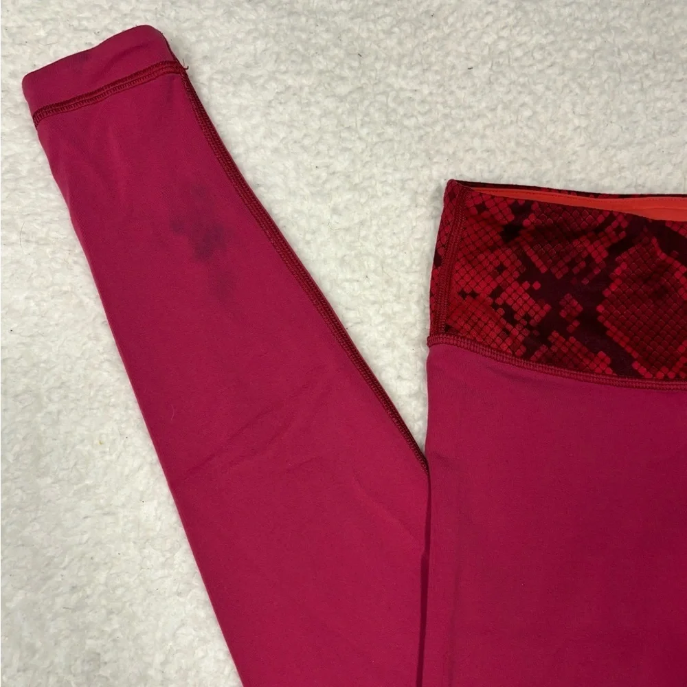 Lululemon Women Red Wunder Under II Full Length Reversible Leggings